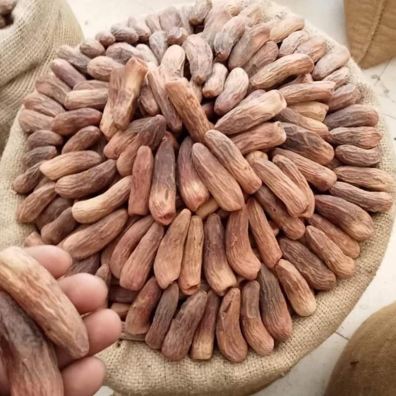 1 Kg بلح ناشف أسواني